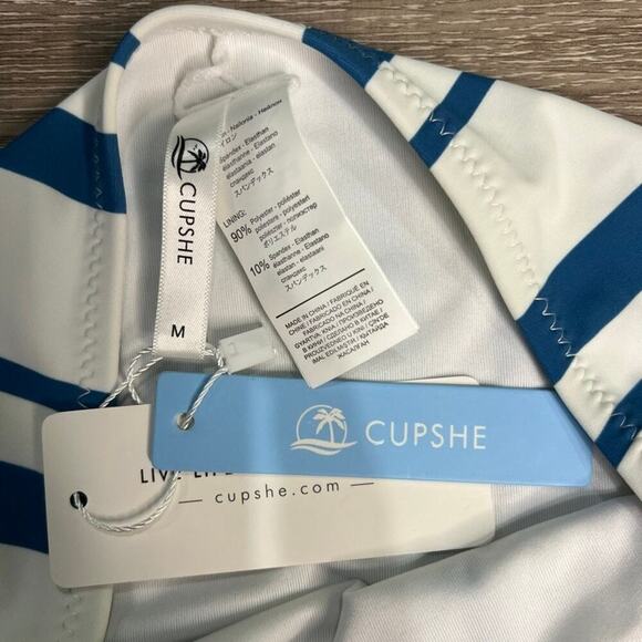NWT‎ CUPSHE Women's Striped Halter Bikini Bottoms Blue Size Medium - Picture 2 of 3